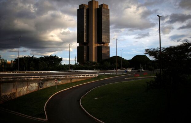BC sobe juros a 13,25%: leia íntegra do comunicado