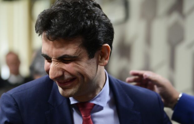 BC de Galípolo mantém tom duro e deixa “porta aberta“, dizem economistas