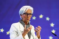 Lagarde diz ver Europa em crise existencial diante de economia global