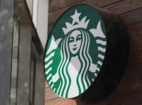 Starbucks vai cortar 30% do menu para diminuir tempo de espera