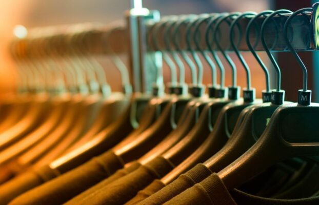 Taxa da blusinha: arrecadação com compras internacionais bate recorde