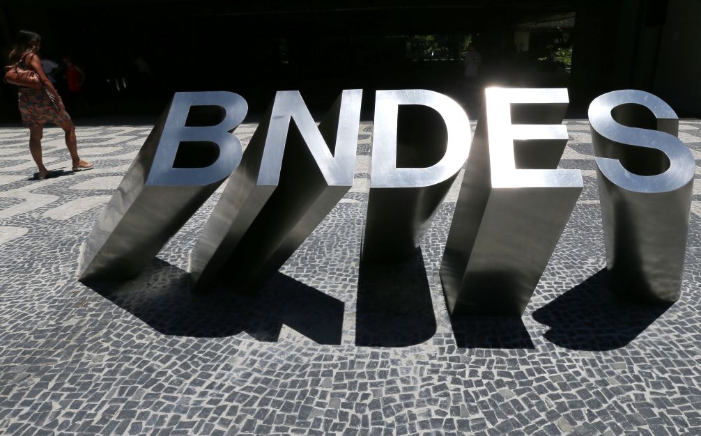 BNDES ganha R$ 2,7 bilhões com JBS após avanço de dupla listagem nos EUA