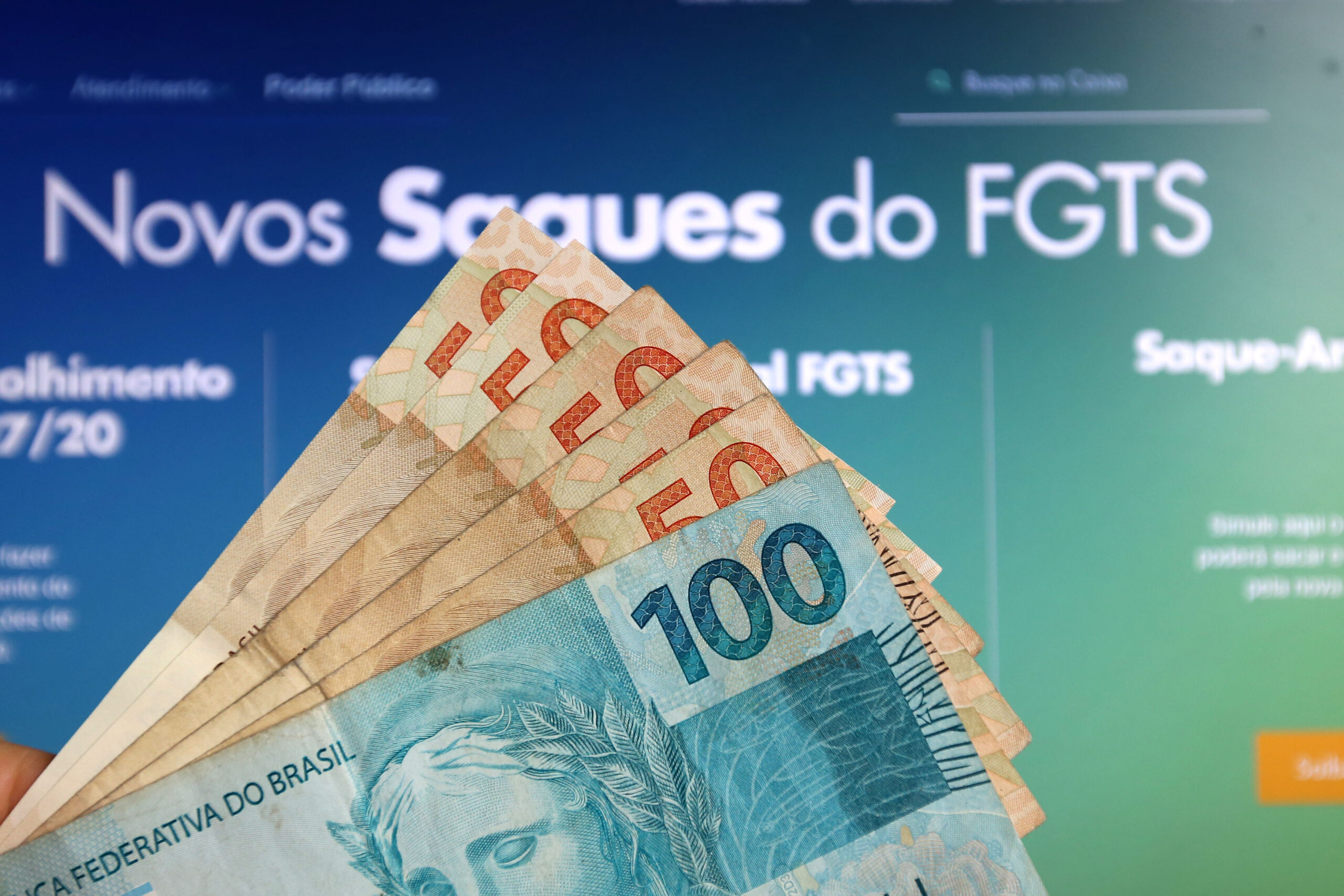 10 milhões poderão receber FGTS direto na conta com MP do saque-aniversário