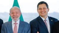 Lula pressiona Ibama a estudar extração da Margem Equatorial