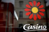 Casino reduz prejuízo a 295 milhões de euros em 2024