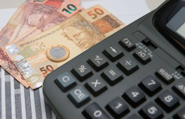 Tributação de mais ricos pode não compensar isenção do IR, diz especialista