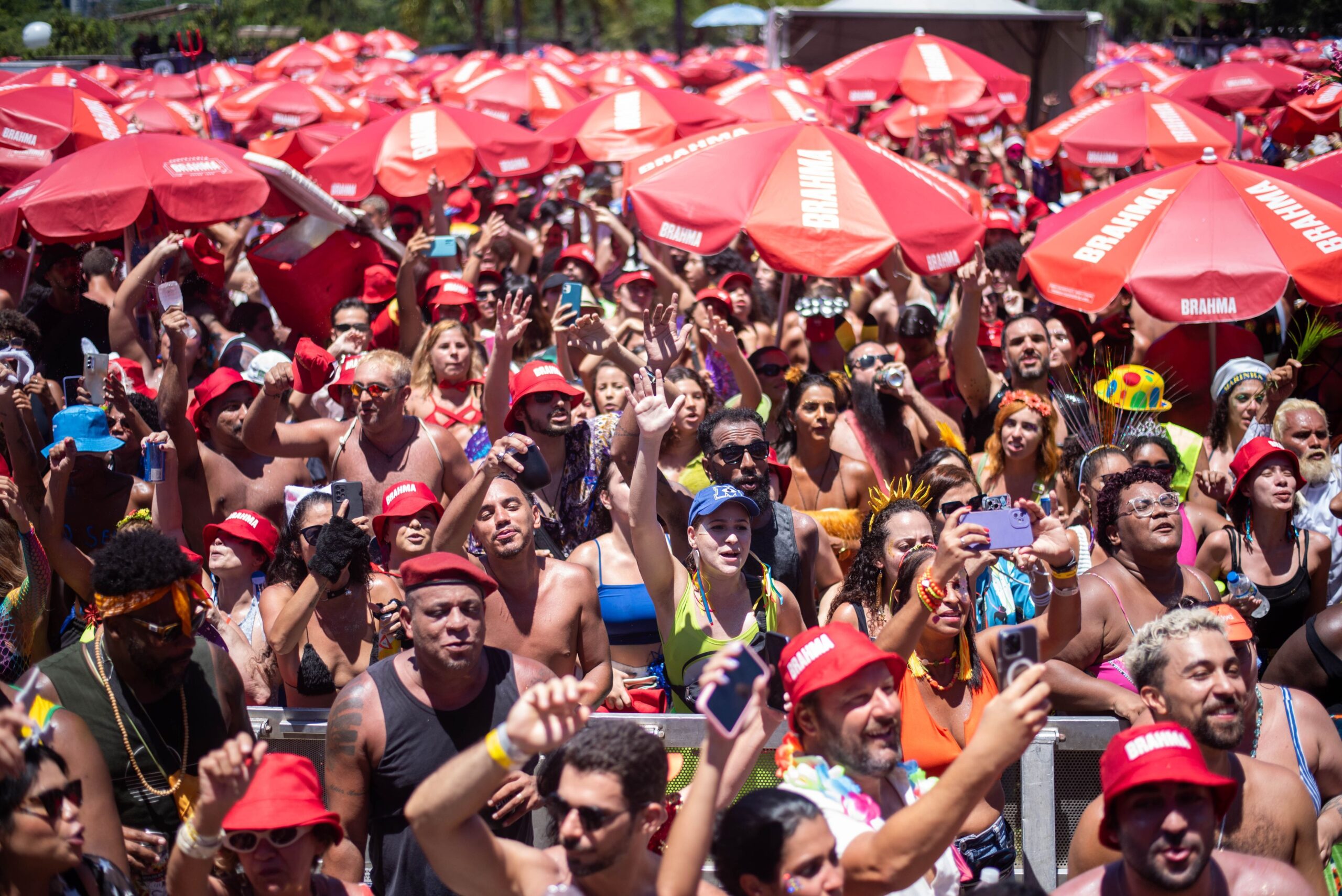 Carnaval é feriado ou ponto facultativo? Entenda se você terá folga