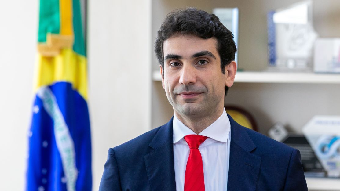 Criar alternativas para crédito com custo menor é bem-vindo, diz Galípolo