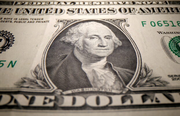Dólar: economistas citam cenário incerto e não veem continuidade de quedas