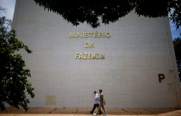 Ministério da Fazenda mantém projeção de inflação em 4,8% para 2025