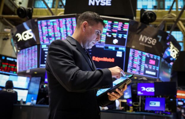 S&P 500 sobe e marca novo recorde de fechamento com ata do Fed