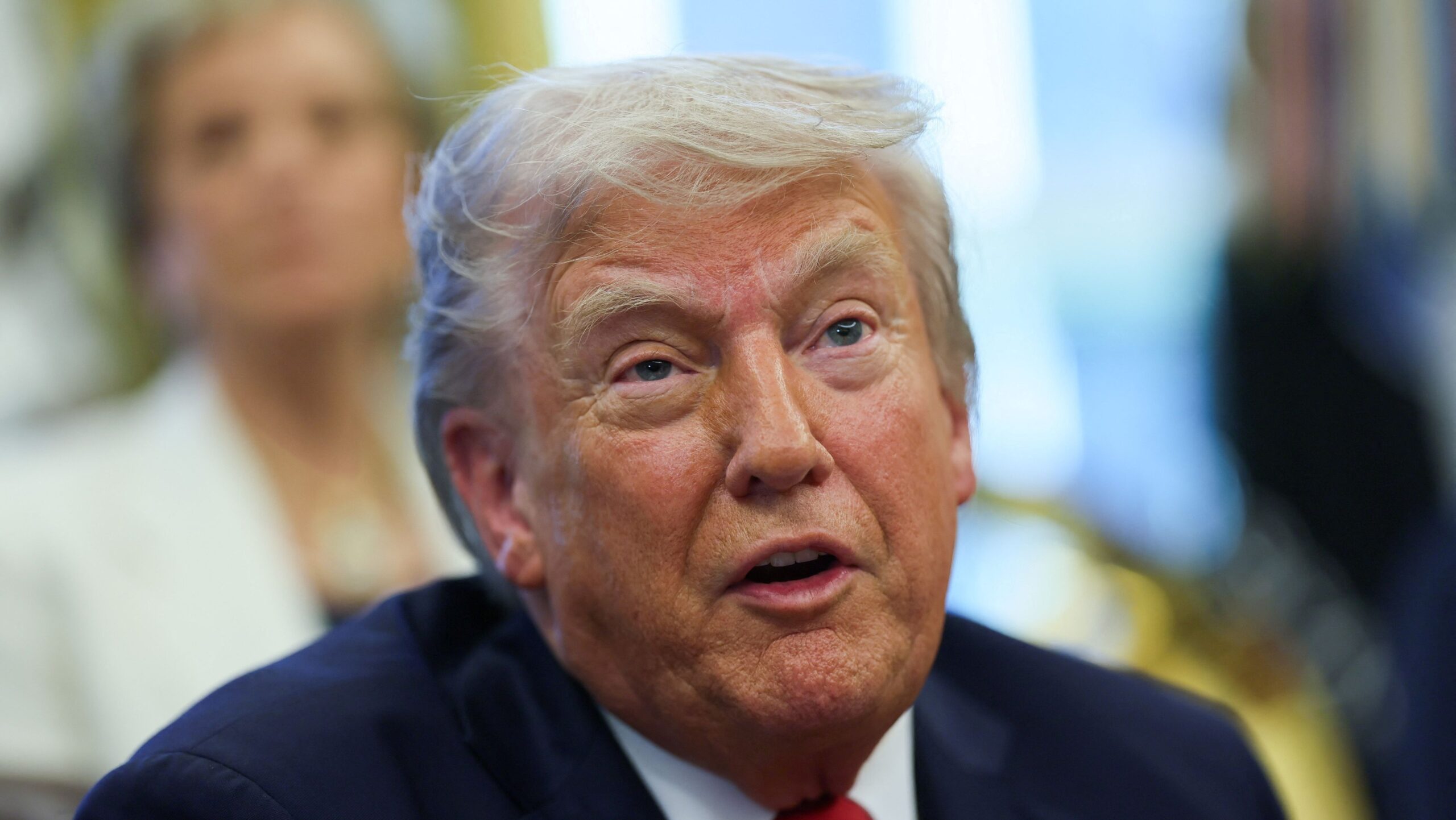 “Entendo muito mais de taxas de juros do que Powell“, diz Trump