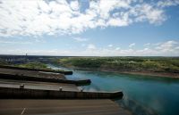 EUA falam em comprar energia de Itaipu e podem atrapalhar acordo do Brasil
