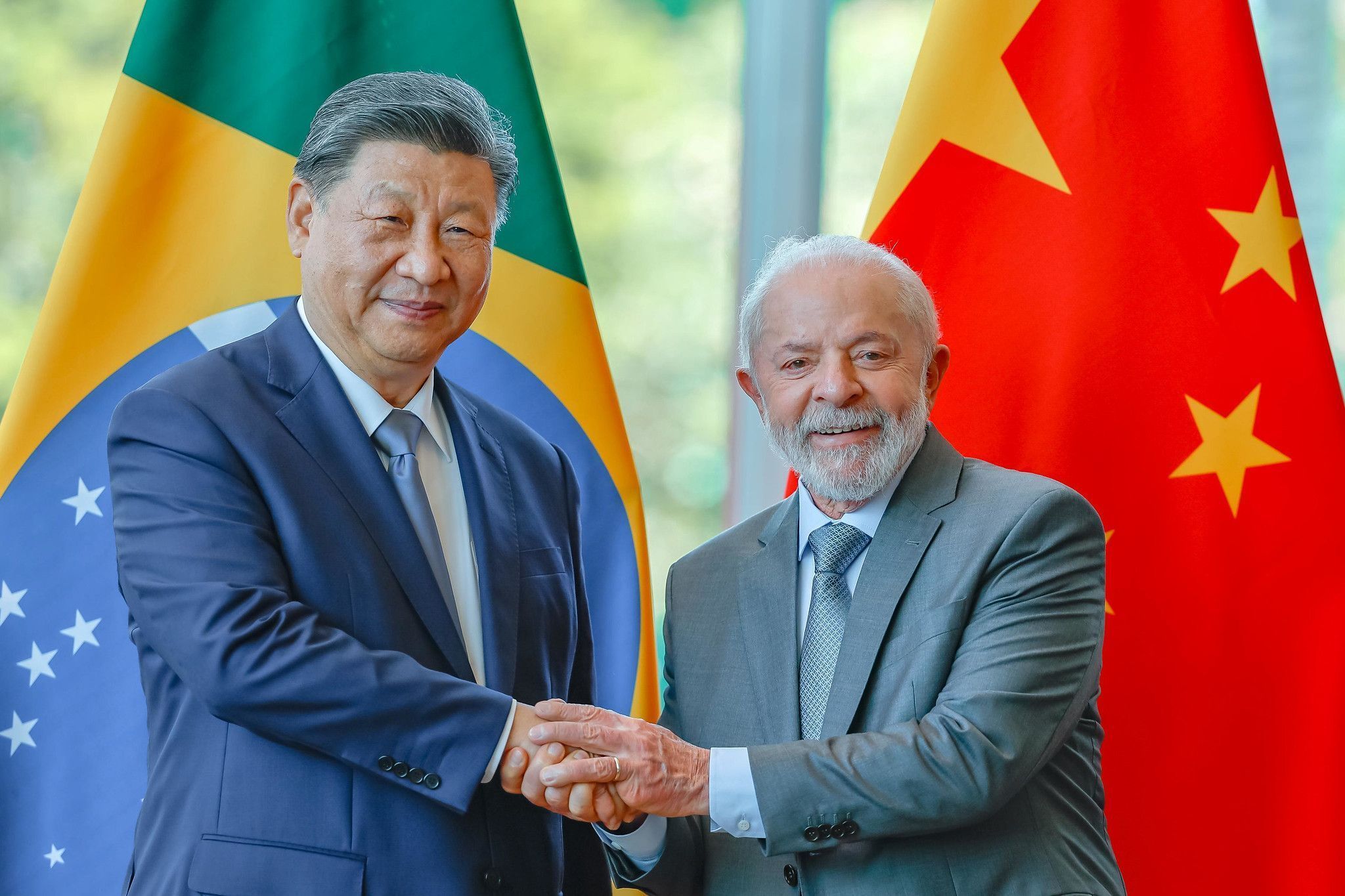 China investe US$ 66 bi no Brasil e mira energia e infraestrutura