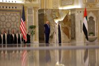 Trump anuncia compromisso de US$14,5 bi entre Etihad, Boeing e GE