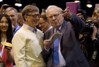Brasileiros perguntam a Warren Buffett: o que fazer na turbulência atual?