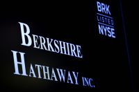 Ações da Berkshire Hathaway despencam após anúncio de saída de Buffett