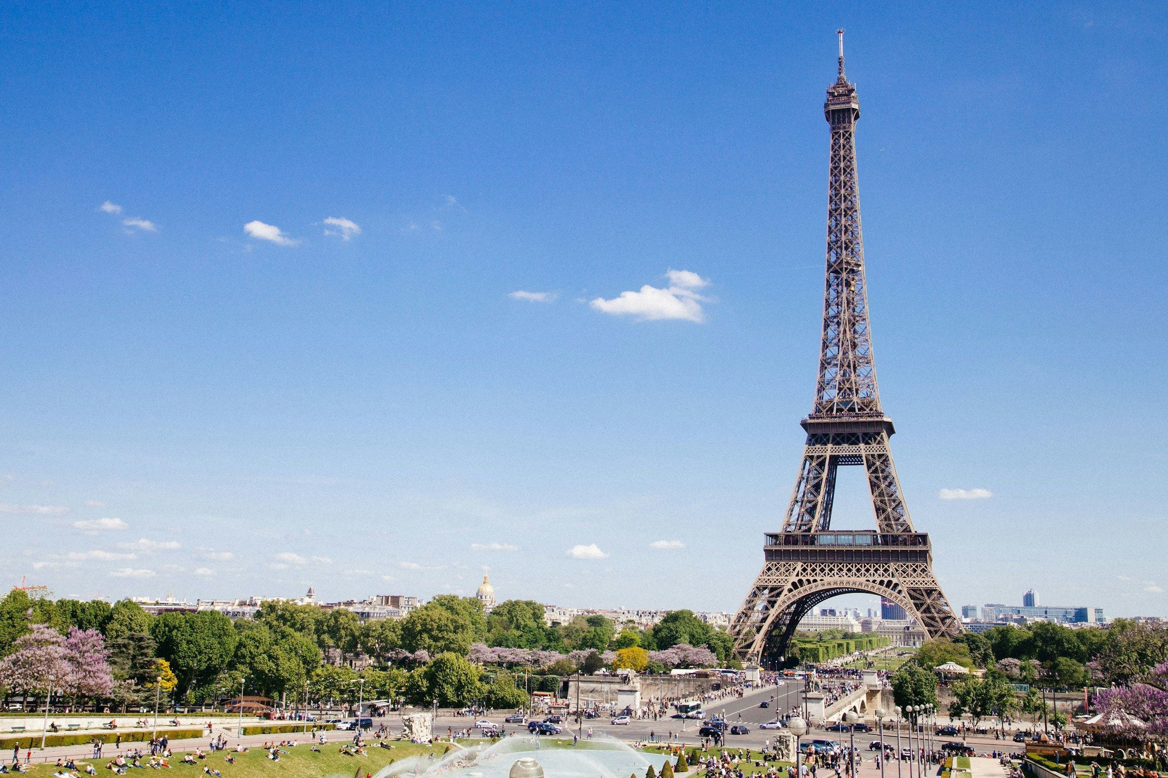 FMI pede à França que mantenha aperto orçamentário para controlar o déficit