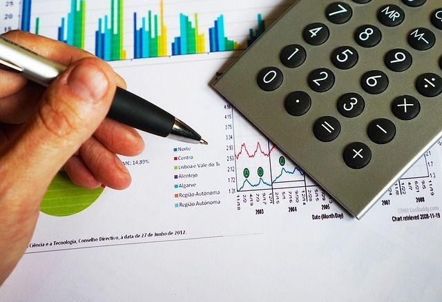 33% dos brasileiros de até 34 anos pensam em abrir seu próprio negócio