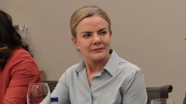 Gleisi critica atuação de Campos Neto no BC: “Herança maldita“