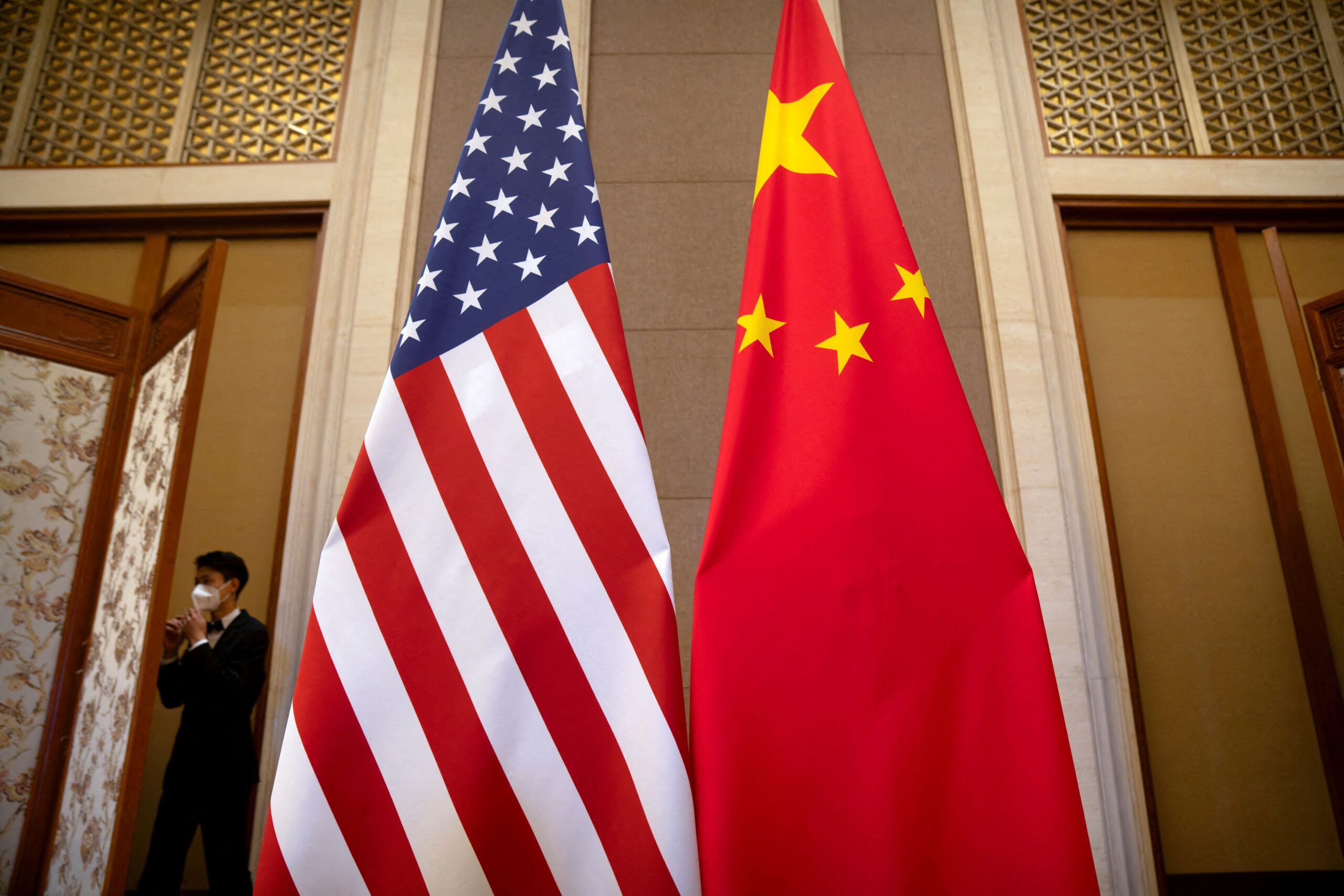 Tarifaço: analistas acolhem com cautela “trégua“ entre EUA e China