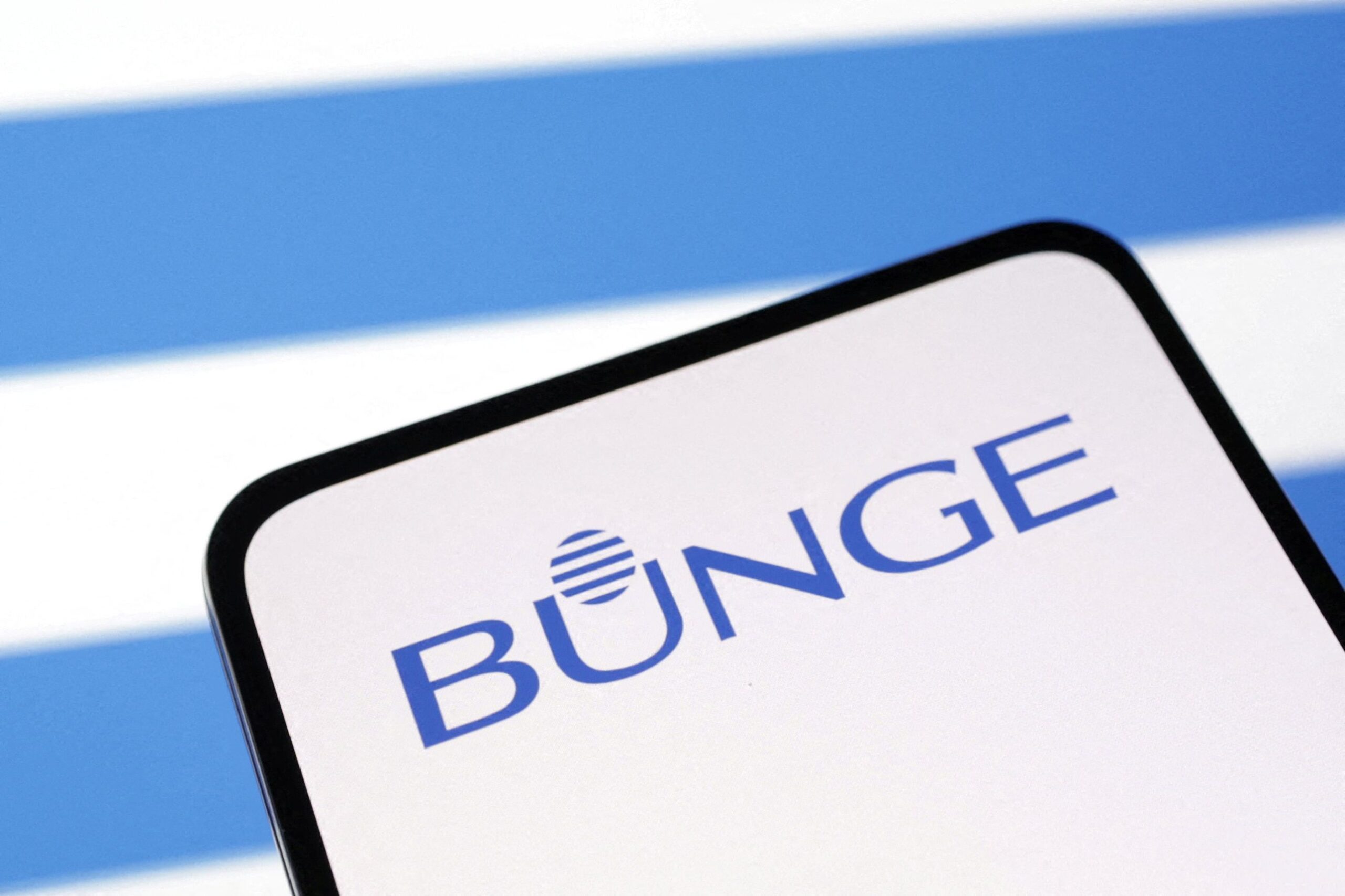 Lucro da Bunge cai menos que o esperado no 1º tri