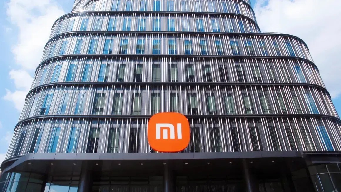 Xiaomi investirá pelo menos US$ 7 bi em design de chips, diz fundador